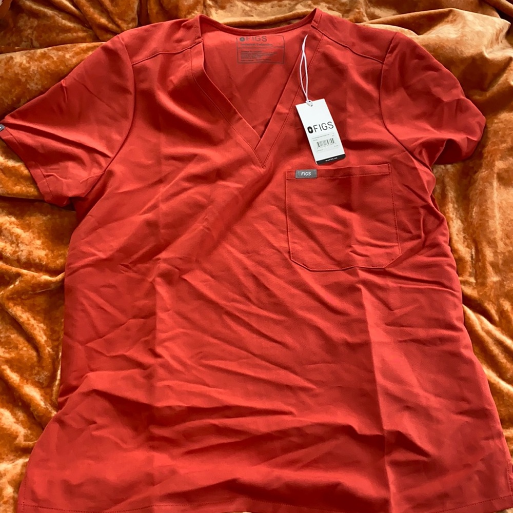 Women’s scrub top